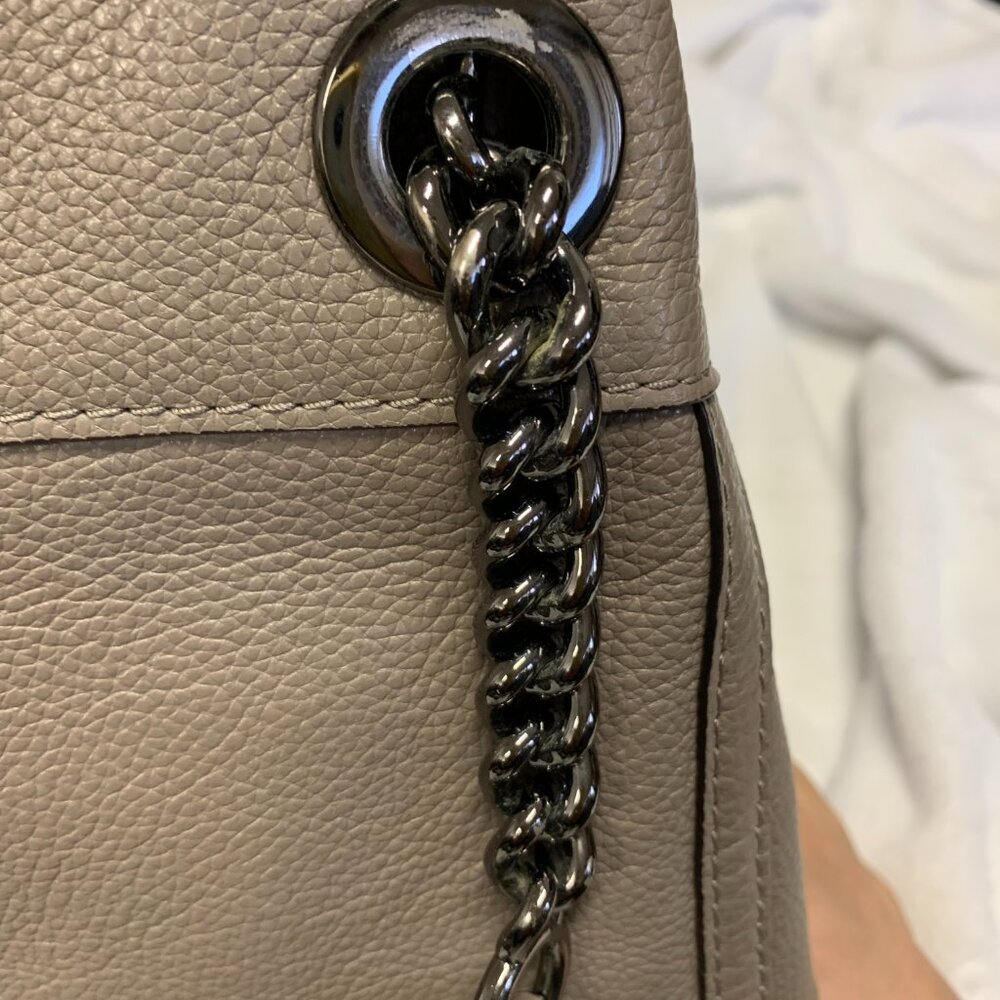 Coach Turnlock Edie Shoulder Bag β Taupe - Picture 11 of 16